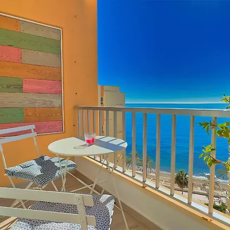 Great On The Beachfront In The Center Of *