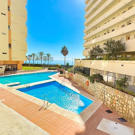 Great On The Beachfront In The Center Of Apartment Marbella